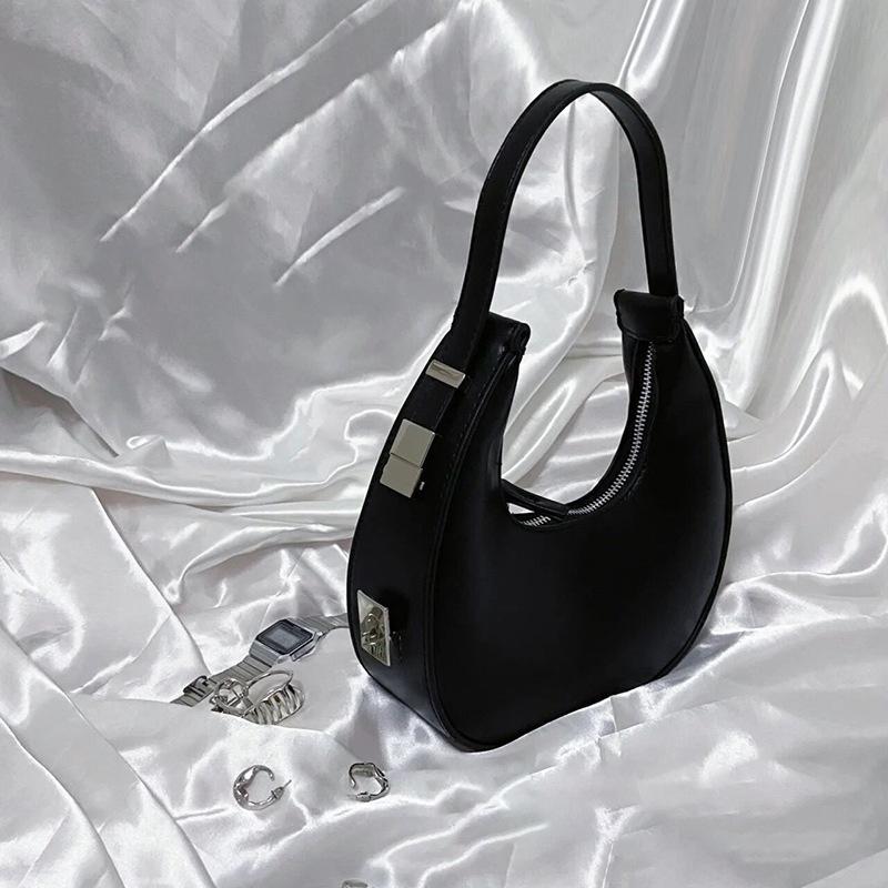 IELGY women s simple and personalized shoulder crescent bag, versatile portable underarm bag
