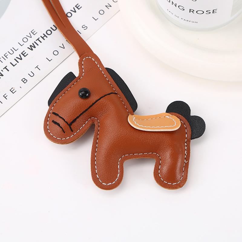 Cartoon Pu Leather Brown Pony Charms Keychain Pendant Women Keyring Cute Animal Bag Hanging Ornament Accessories Decoration Gift