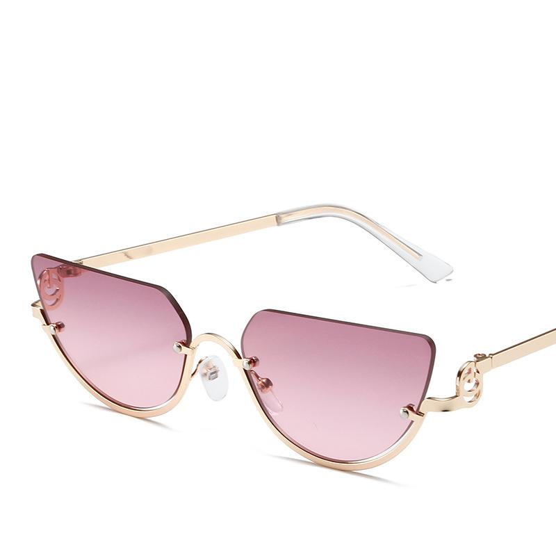 Nuevas gafas de sol de metal con forma de ojo de gato, color degradado, para mujer, decorativas, para vacaciones, exteriores, modernas, con protección UV400.