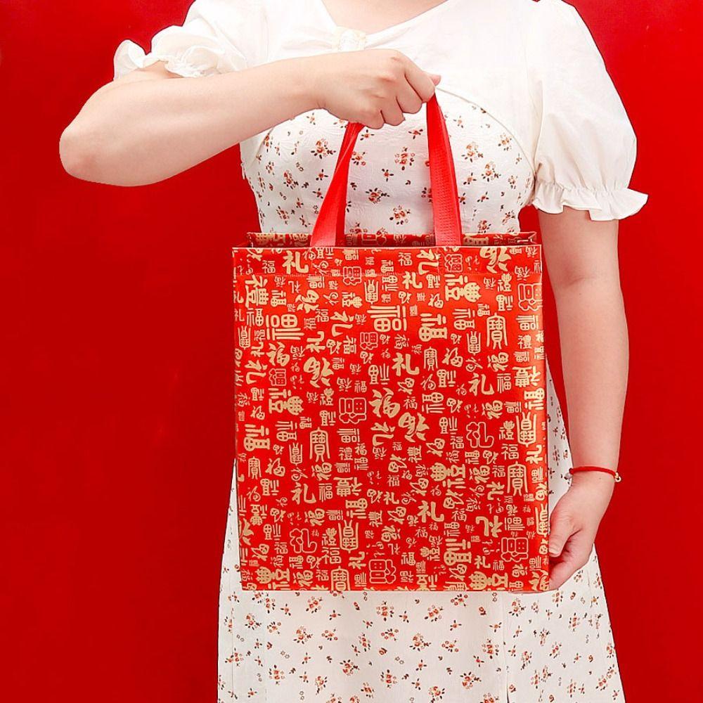 10pcs Red Chinese Style Lucky Bag Fu Letter Good Luck Non Woven Gift Bag Large Capacity Portable New Year Storage Bag