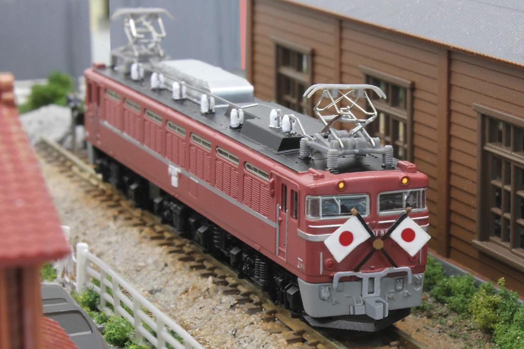 Rokuhan Z Gauge JNR EF81 Type 81 Imperial Train Specification T015-5 Model Train Electric Locomotive
