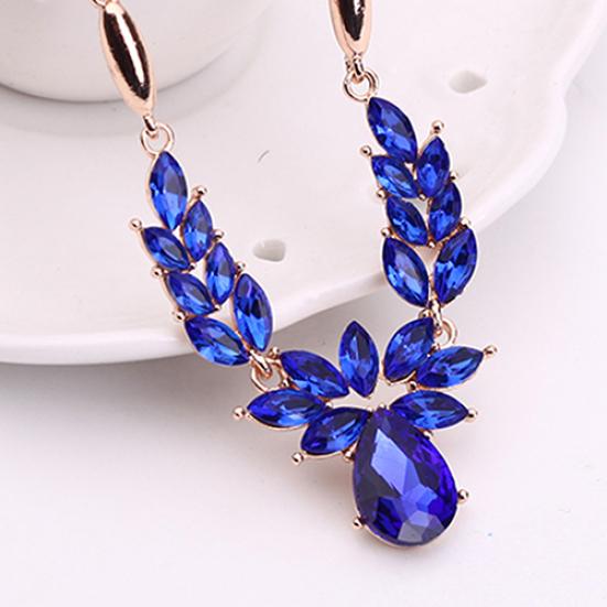Women's Rhinestone Flower Pendant Alloy Necklace Earrings Wedding Jewelry Set