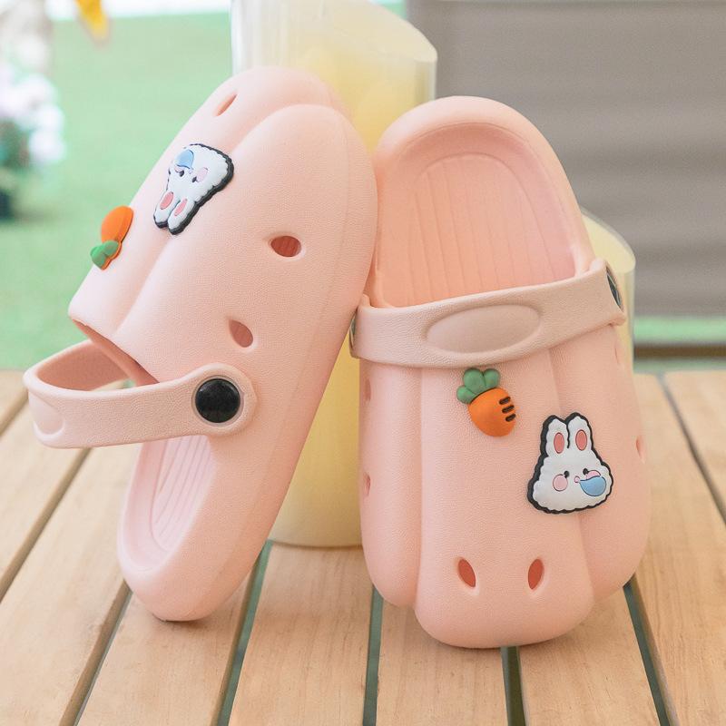 

Summer new boys and girls soft bottom cool slippers outer wear home household indoor stepping on shit slippers women non-slip 150 [Suitable for foot length 14cm] рожевий