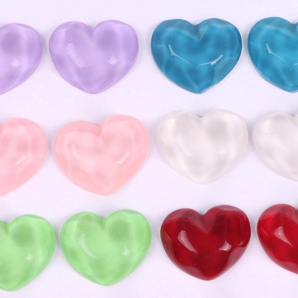 22mm Wavy Heart-Shaped Resin Charms and Hair Accessories