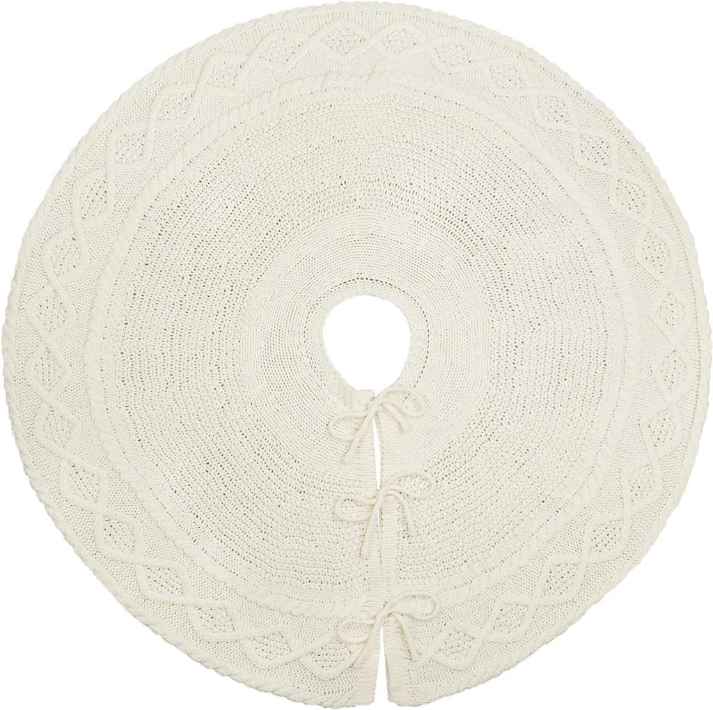 White Knitted Christmas Tree Skirt with Tie-Up Apron