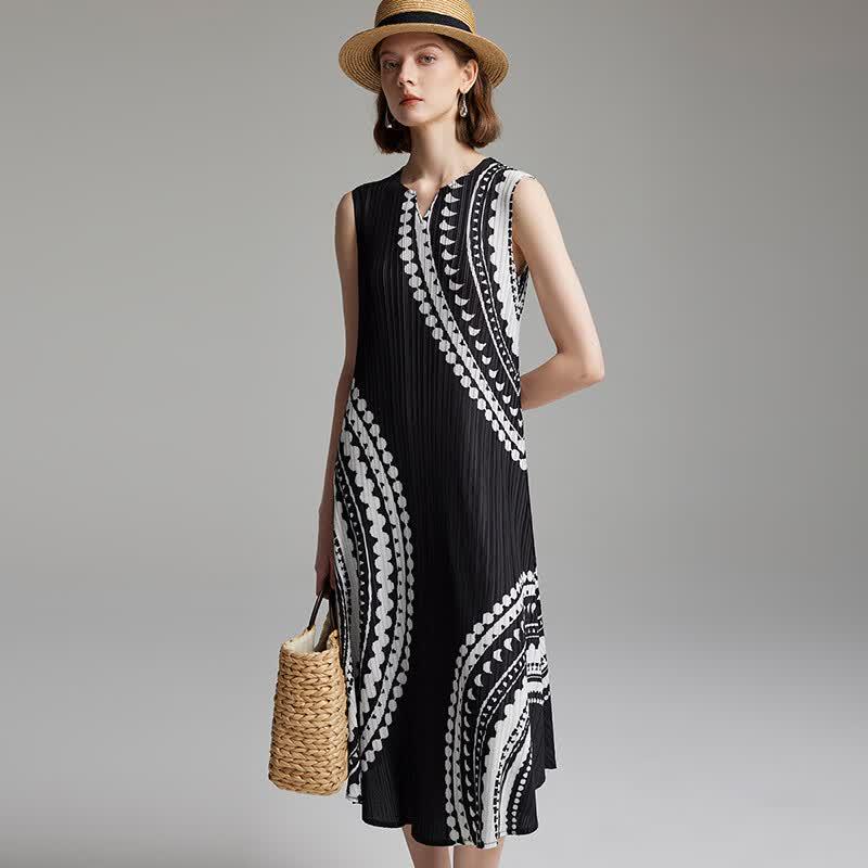 Elegant Pleated V-Neck Sleeveless Midi Dress One Size