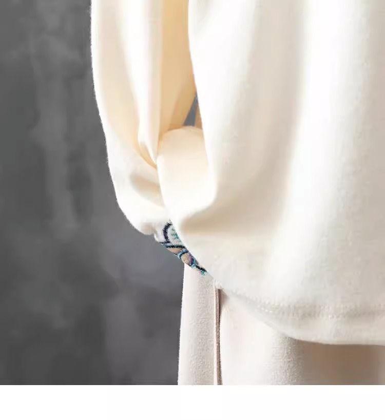 2024 Double-Sided German Velvet Bottoming Shirt: Retro Half-High Collar, Literary Ethnic Style for Spring and Autumn