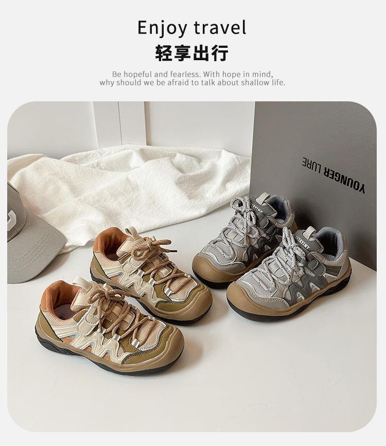 2025 autumn new sports shoes boys hiking shoes Korean version versatile casual board shoes breathable girls outdoor shoes tide
