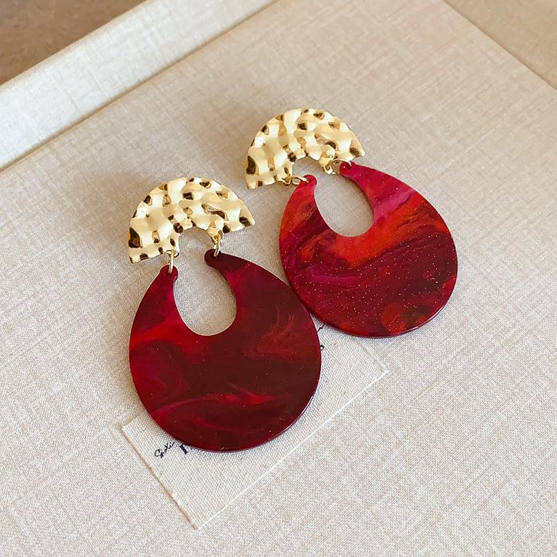 Kolczyki plisowane w kształcie litery U z efektem ombre Silver Needle: Retro Ekstrawagancki High-Endowy Styl Europejski i Amerykański dla Kobiet