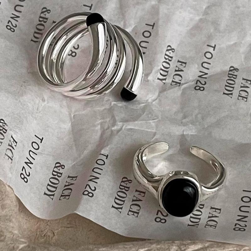 BF CLUB Silver Color Rings for Women Fashion Geometric Handmade Irregular Black Stone Ring Party Christmas Gift