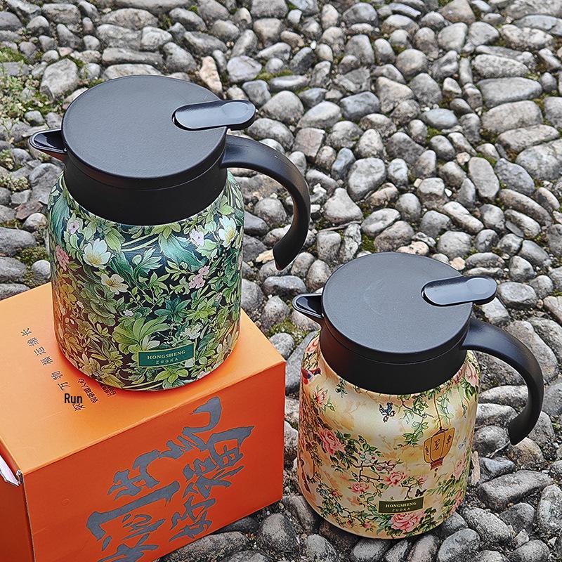 Chinese Teapot: Large-Capacity Insulated Stovetop Tea Maker with Tea-Water Separation for Traditional Brewing