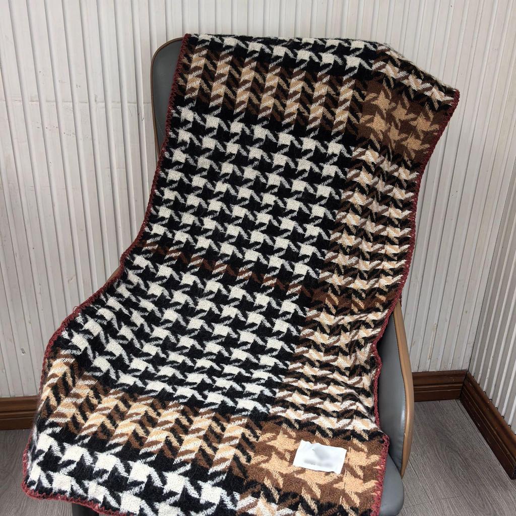 2025 Houndstooth Korean-Style Double-Sided Shawl – Warm Imitation Cashmere Scarf for Autumn/Winter