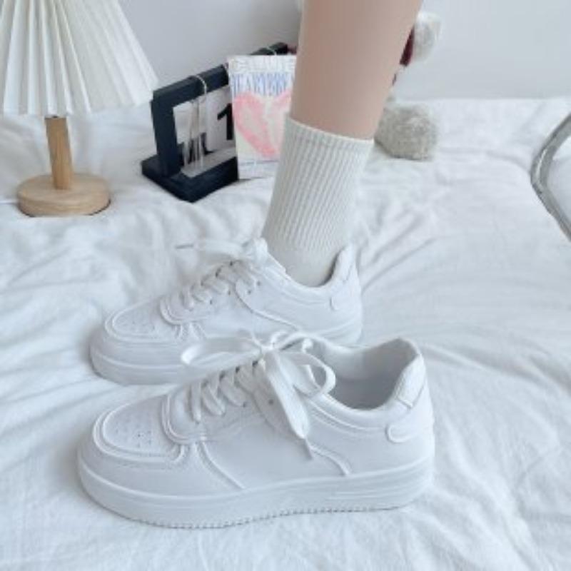 New board shoes retro white tie-up thick-soled college sports little white shoes women