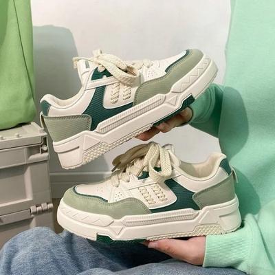 Fashion 2024 New Little White Shoes for Women Korean Versatile Female Students Thick Sole Board Shoes for Leisure Sports Shoes for Women