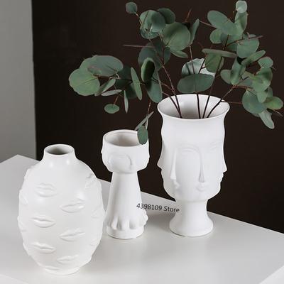 Skandinavische weiße Keramikvase Dekoration Heimdekoration Handwerk Moderne Innendekoration Tischvasen Kunst Vasen in Gesichtsform