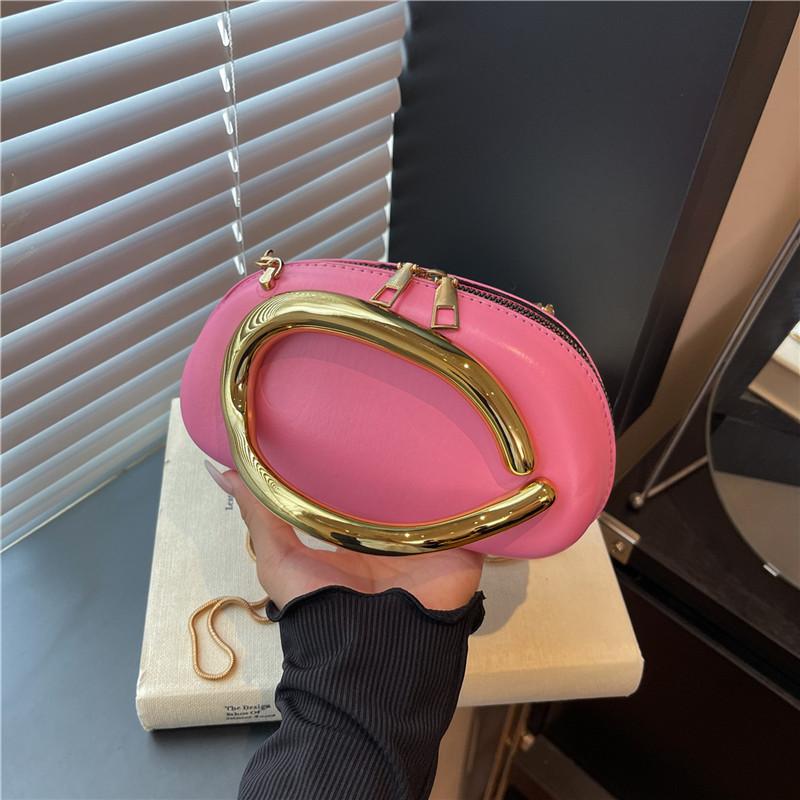 1 Stück Luxus-Umhängetasche Z-Stil Clutch-Tasche Abendtasche Speziell geformte Metallketten-Details Dekorative Kastenform-Kleine Quadratische Tasche