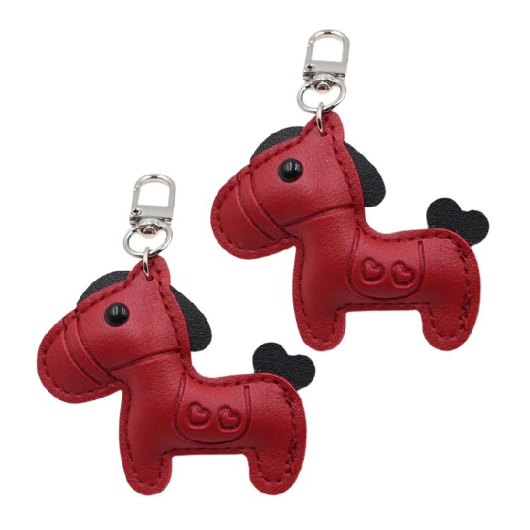 

2pcs Funny Horse Shaped Leather Key Chain Pnedant Artistic Detail Versatile Hanging Charm for Keyrings and Bag Ornament