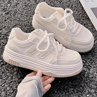 Sommer- und Herbstschuhe für Damen, kleine weiße Schuhe für Damen, 2025 neue atmungsaktive Mesh-Schuhe, vielseitige Nischen-Brotschuhe, Plateau-Sport-Board-Schuhe
