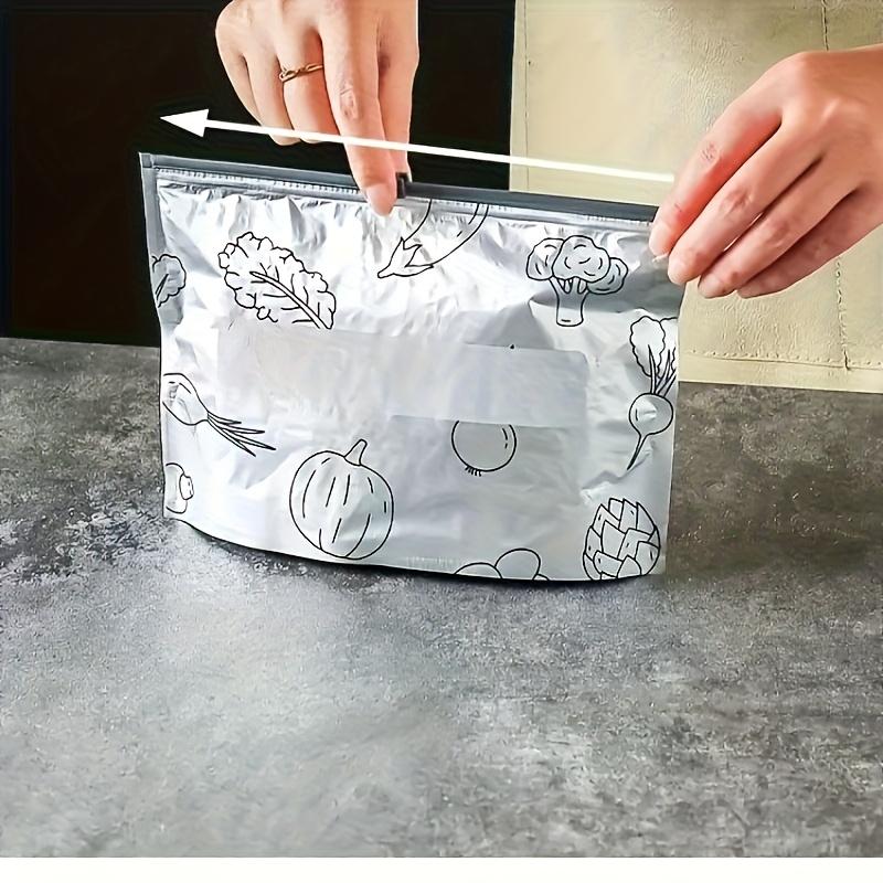 Aluminum Foil Refrigerator Storage Bags Reusable Perfect for Kitchen Organization In The Refrigerator Or Freezer 3 Size Zipper Fresh-Keeping Bags