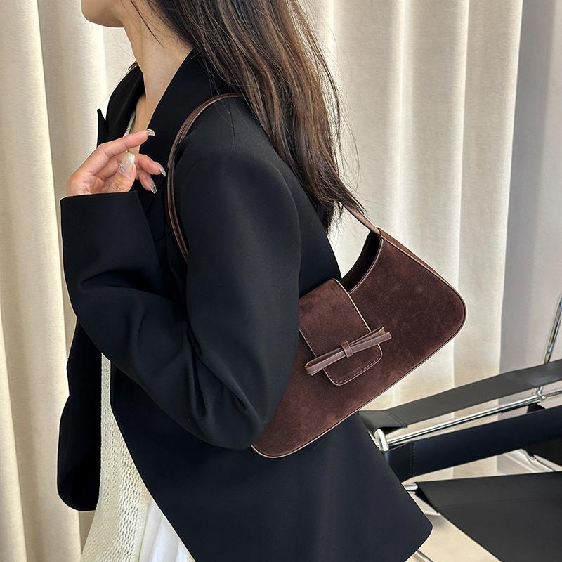Niche Versatile Underarm Bag Women's New Fashion Spring and Summer Retro Matte Bow Hand Shoulder Bag