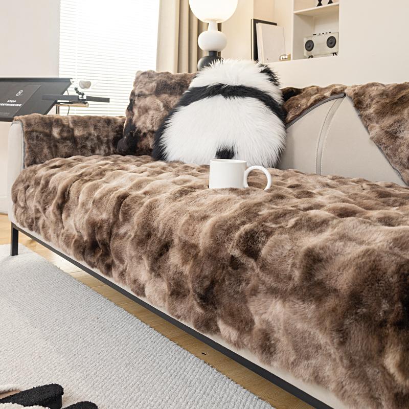Plyšový gradientní sametový potah na pohovku pro zimní teplo, zesílený plyš, jemný a měkký, oblíbený mazlíčky, protiskluzová ochrana pohovky