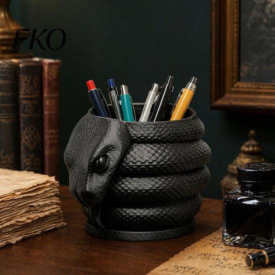 Creative Pen Holder 3D Printed Snake Shape Holder, Desktop Organizer for Pencils Stationery Storage Container Colored Gel Pens Utility Knives,
