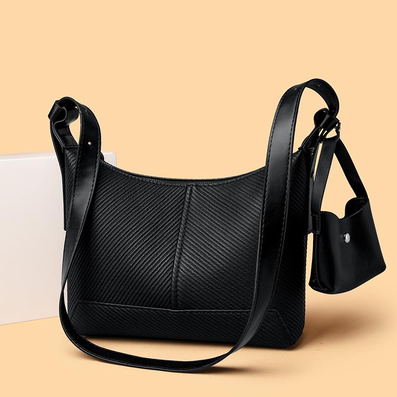 Women's Textured Hobo Bag Stylish Shoulder Bag with Detachable Small Pouch for Daily Use