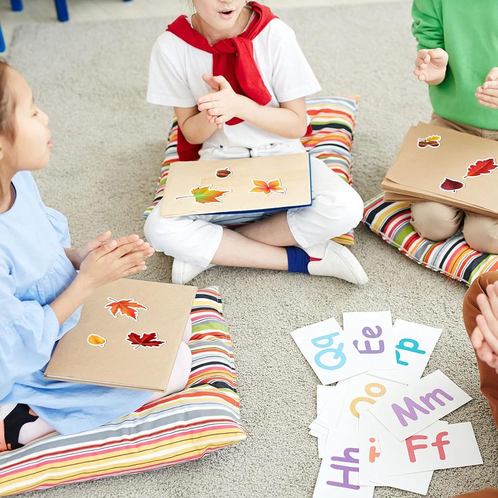 540 Pieces Thanksgiving Fall Autumn Leaves Stickers Maple Leaves Stickers for Thanksgiving Them Party Supplies and Classroom Decor