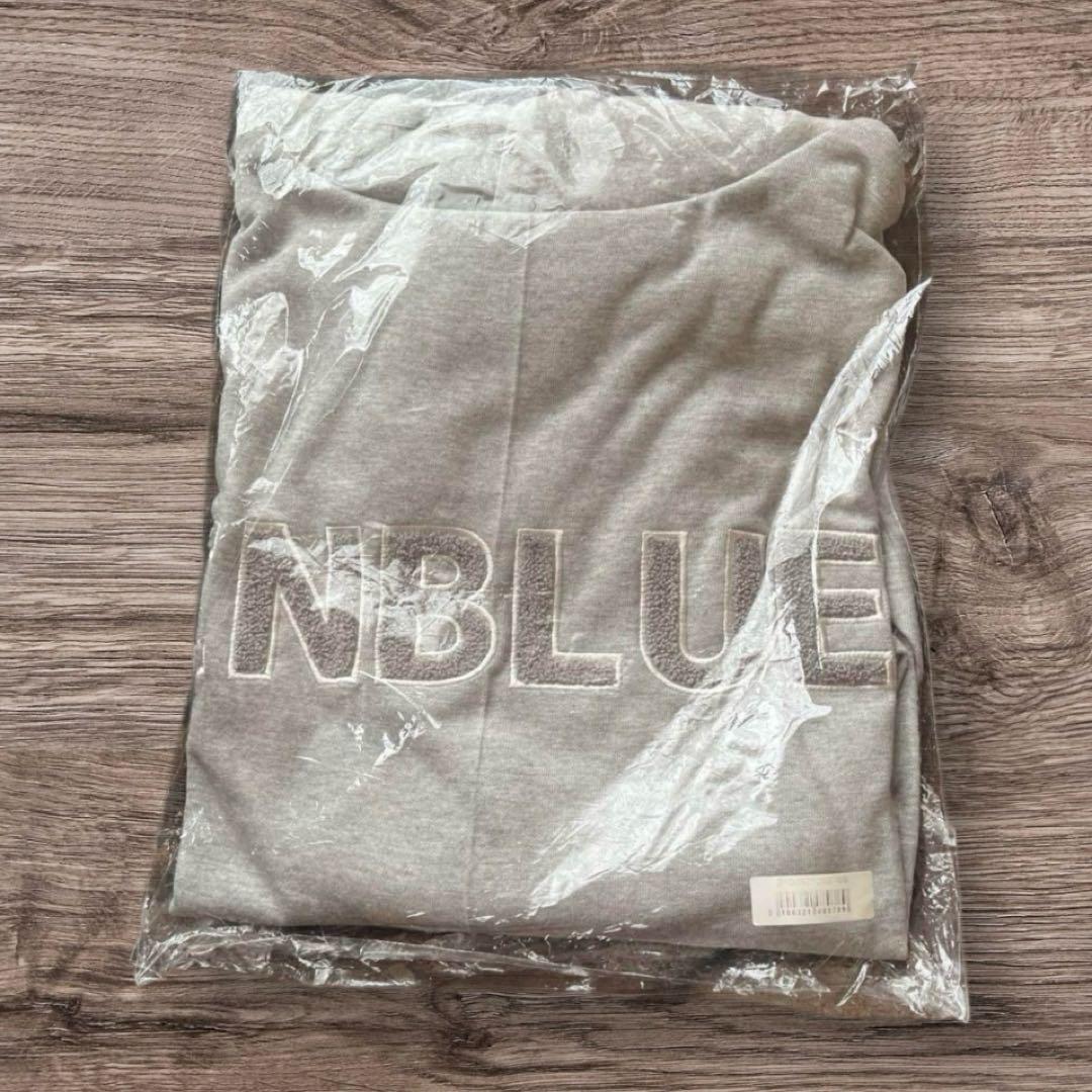 

[USED] CNBLUE BOICE limited hoodie completely made to order