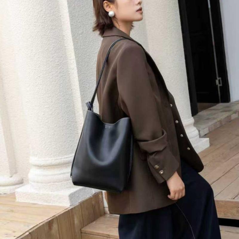 Genuine Leather Single-shoulder, Double-shoulder Crossbody Bag, High-end, Simple Cowhide Bag, Bucket Bag