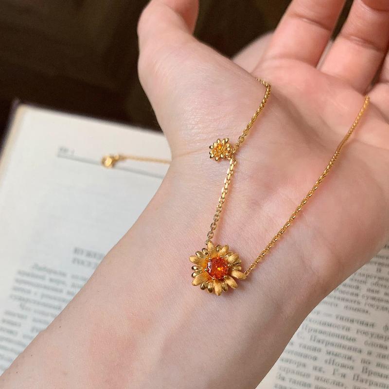 Inlay Diamonds Brushed Daisies Embellished Orange Gemstones Earrings for Women Necklaces Bracelets Layered Vintage Jewelry Sets