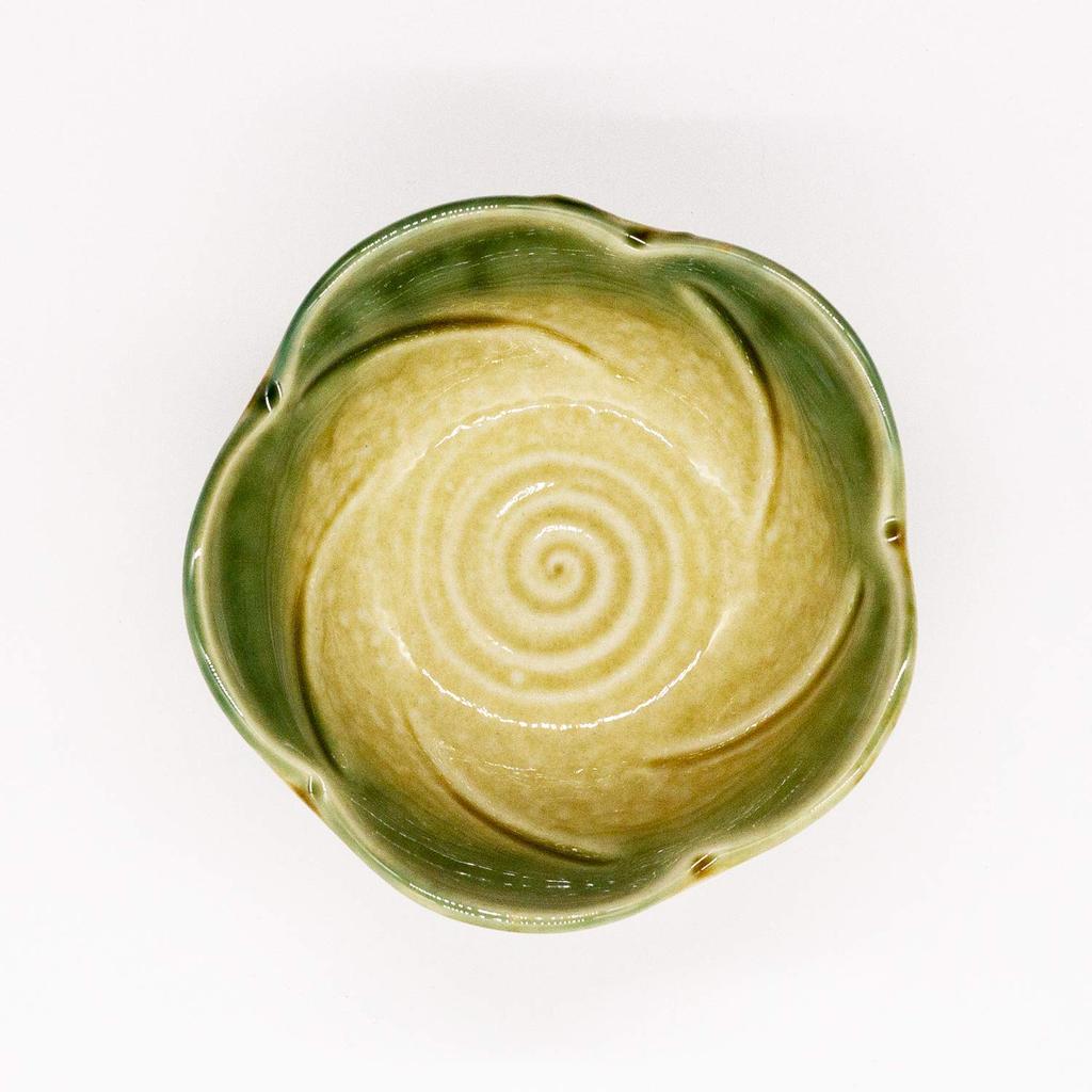 Mino Ware Yamasaku Kiln Kleine Schüssel Mini-Schüssel 3 Zoll Durchmesser 9cm Kiseto Made in Japan "Blumenbehälter" Blumenform ca.. 520-0151