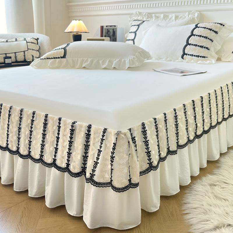 Lace Princess Floor-Length Bed Sheet with Ruffled Hem
