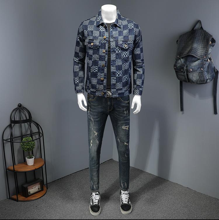 Kaufe Modische, minimalistische blaue Jeansjacke mit