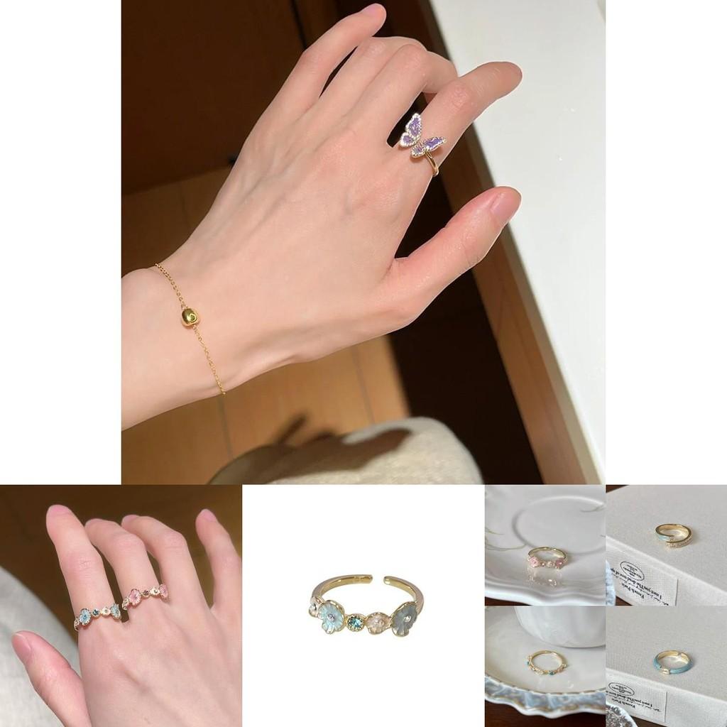 Luxurious Blue Enamel Ring With Unique Mother Of Pearl For Women Timeless Fashion