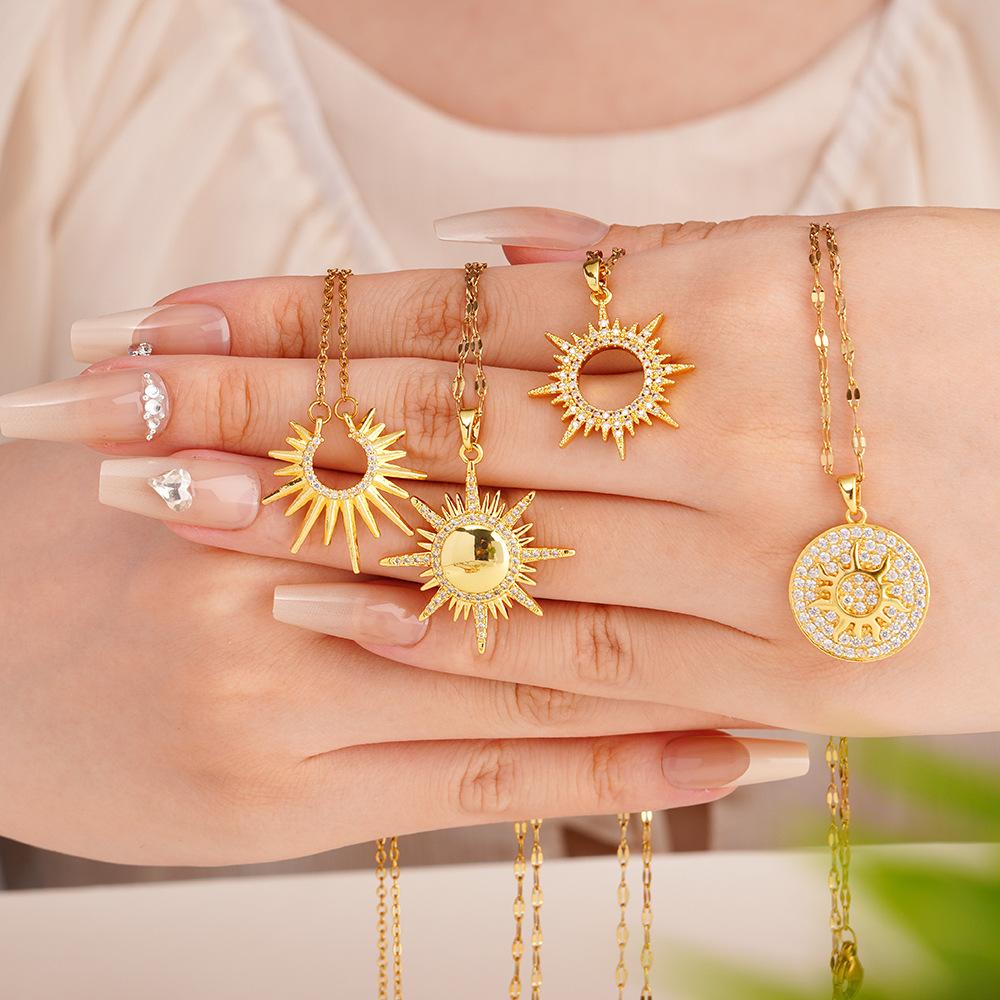 Fashion Vintage Zircon Sun Star Pendant Necklace for Women Men Cool Fashion Stainless Steel Chain Jewelry Gifts for Friends
