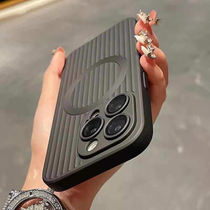 

Роскошный матовый магнитный чехол для телефона Magsafe для iPhone 15 14 13 12 11 Pro Max с полосками для беспроводной зарядки, противоударный чехол на заднюю панель iPhone 11 чёрный