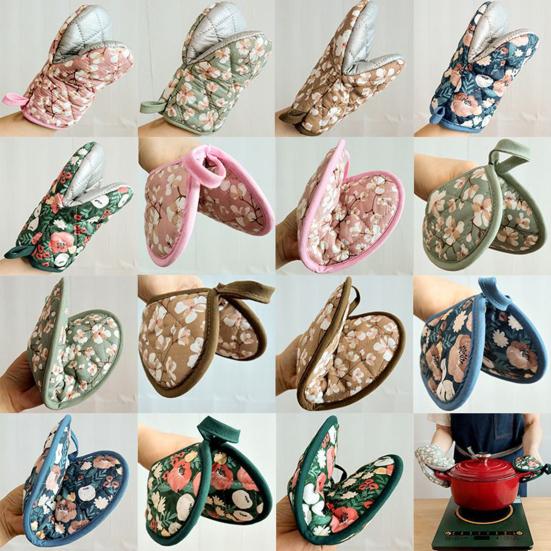 1Pc Insulated Glove Hanging Ring High Temperature Resistance Heart-shaped Hand Clip Insulation Pad for Bakery Shop