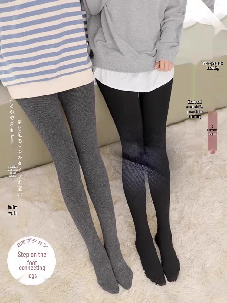 Women's Plus-Size Fleece-Lined Base Layer Pants, Footed Tights for Autumn and Winter - Thickened Warm Cotton for Up to 200 Jin.
