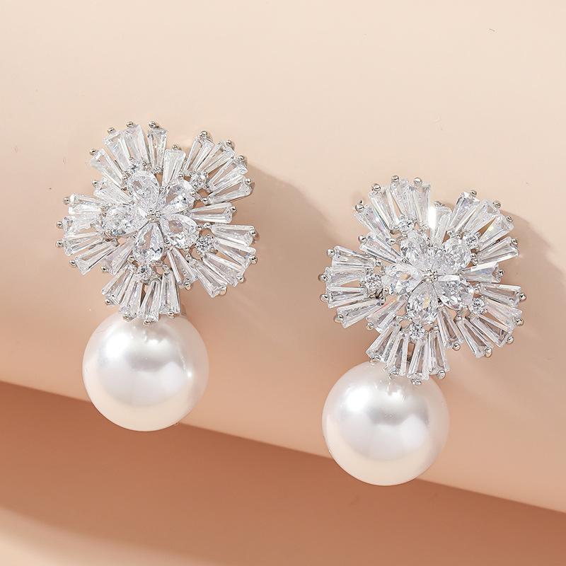 Серьги Универсальные серьги-снежинки с жемчугом Темпераментные Благородные серьги Элегантные