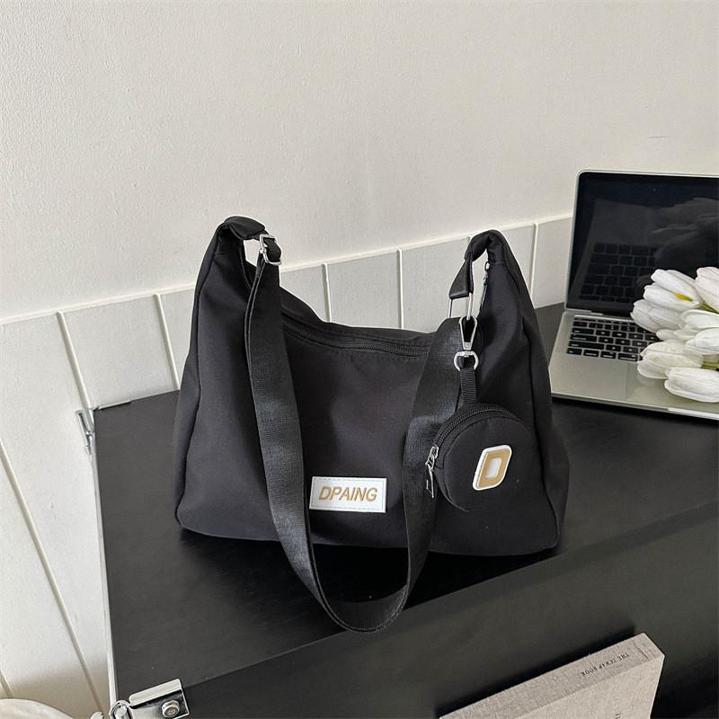 Trendy Street Style Canvas Crossbody Bag For Women 2023 Fashionable Summer Tote