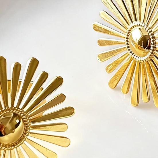 6Pcs Sunflower Napkin Rings Metal Sun Flower Napkin Holders Decorative Napkin Rings for Dining Table Wedding Birthday Party