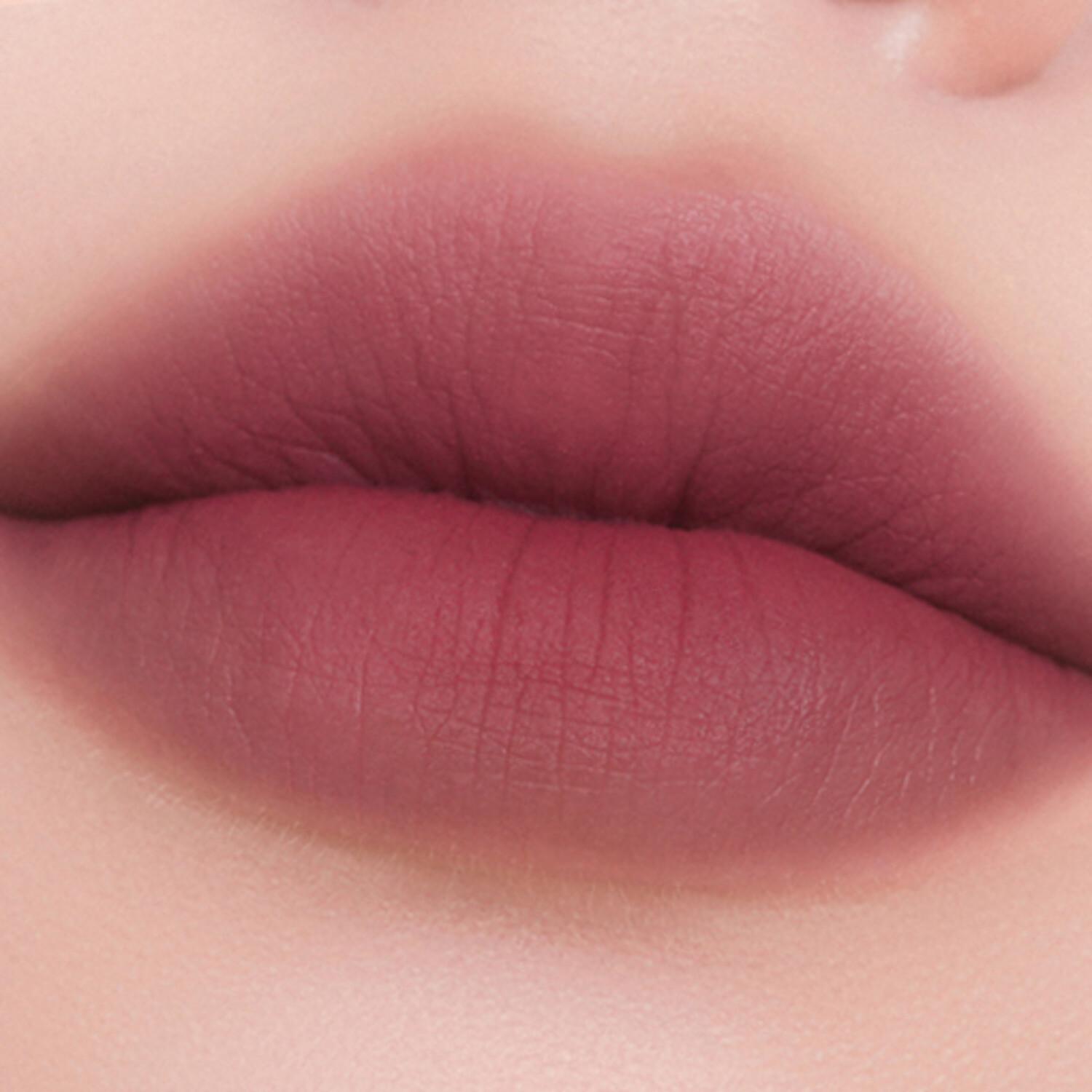 

CLIO Chiffon Blur Тинт 15 Cranberry Topping