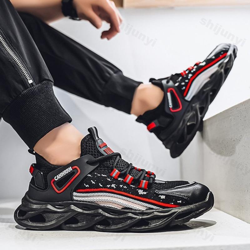 Fashion 2025 Fashion Trend Men's Casual Shoes Summer New Mesh Breathable Comfortable Versatile Thick Soled Shoes Low Top Chunky sneakers