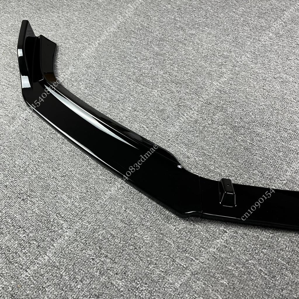 Splitter Lip Bumper Anteriore 3 Pezzi per Volkswagen Jetta MK6 Facelift 2014-2018 Tuning Body Kit Protezione Spoiler Mod Vernice Nera Lucida con Rivestimento UV