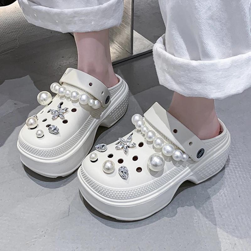 Fashion Diy Pearls Rhinestone Platform Garden Shoes Women Fashion Pearl Chain Thick Bottom Clogs Sandals Woman Non Slip Summer Sandles