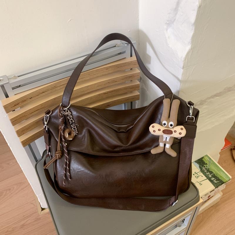 2025 New Large-capacity Tote Bag Fashion High-end Retro Bag Women's European and American Style Commuting Versatile Shoulder Bag