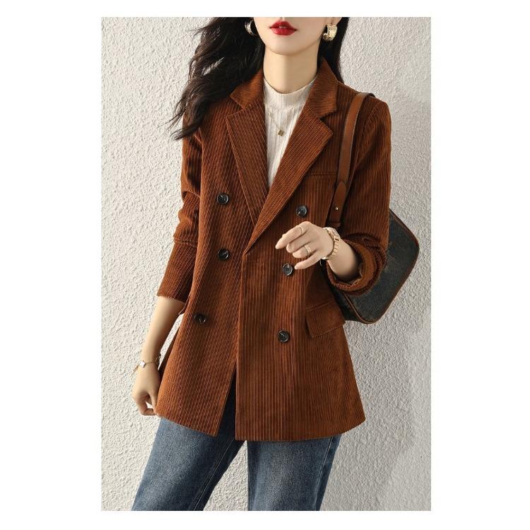 Retro Corduroy Suit Jacket for Women In Autumn / Winter, British Style Casual and Sophisticated Small Blazer with High-end Feel