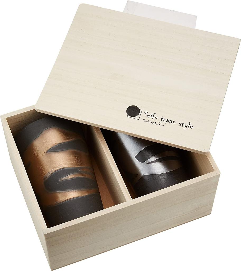 Sada 2 pivní kelímků, zlaté a stříbrné, pěnivé, průměr x výška 14 cm, 500 ml, porcelánové nádobí Mino, v dřevěné krabičce, hmotnost 8,5 l