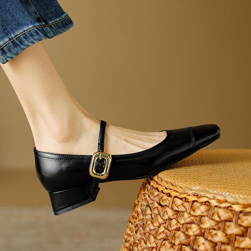 

New square heel leather four seasons leather shoes low heel large size fashion single shoes women s square head non-slip beef tendon sole sheepskin 42 чорний